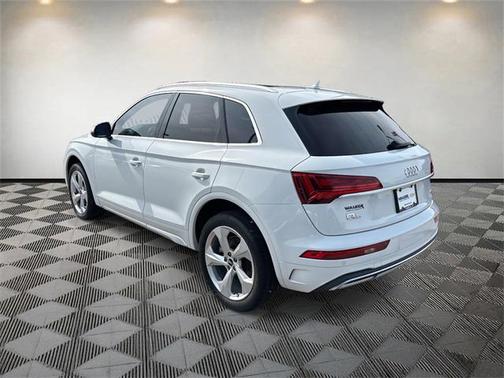 2021 Audi Q5 45 Premium Plus
