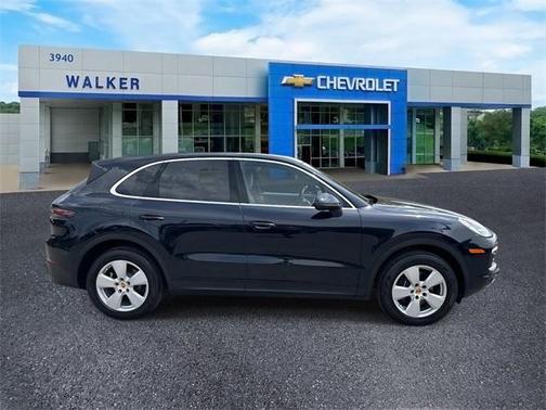 2019 Porsche Cayenne Base