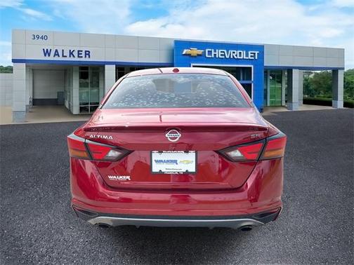 2020 Nissan Altima SR FWD