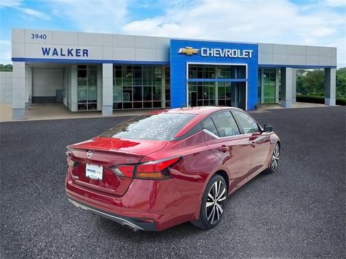 2020 Nissan Altima SR FWD