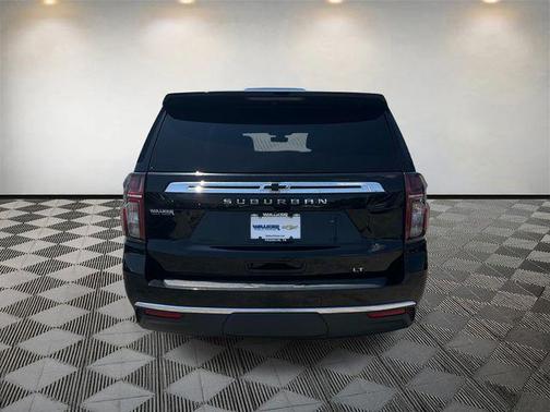 Black 2021 Chevrolet Suburban LT