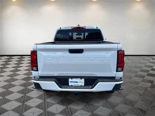 2025 Chevrolet Colorado LT