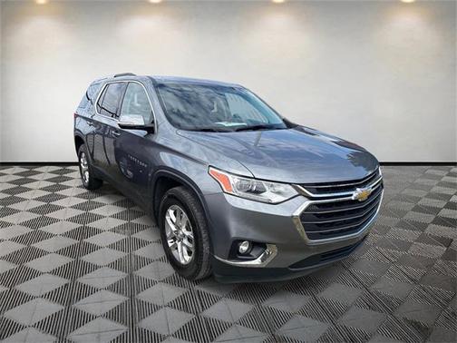 2018 Chevrolet Traverse LT Cloth