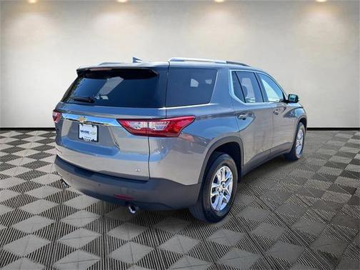 2018 Chevrolet Traverse LT Cloth