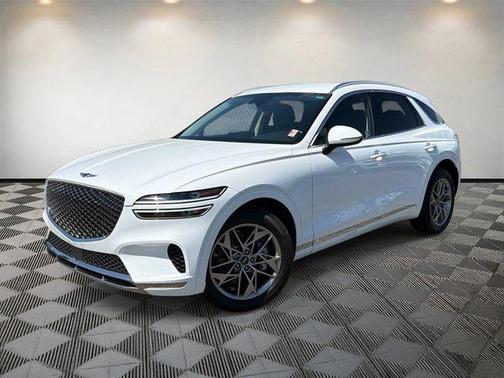 Alta White 2025 Genesis GV70 2.5T AWD