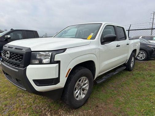 2025 Nissan Frontier S