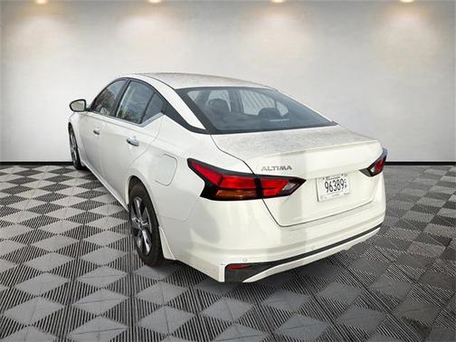 2023 Nissan Altima S FWD