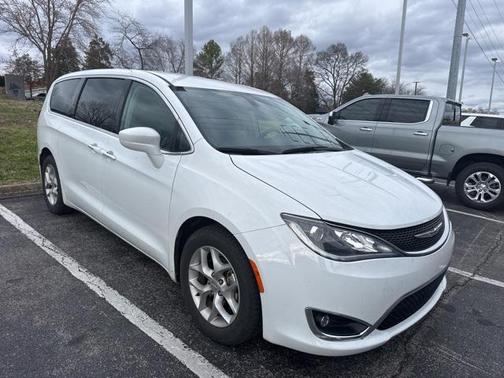 2019 Chrysler Pacifica Touring Plus