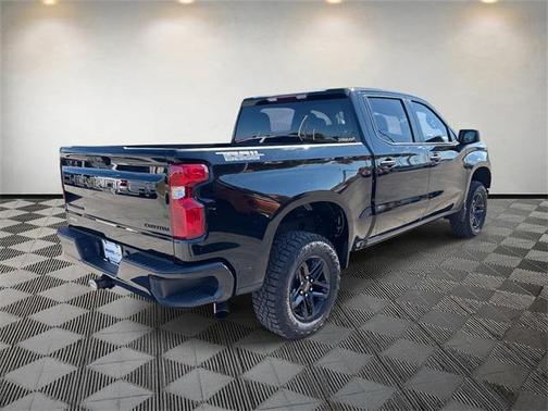 2025 Chevrolet Silverado 1500 Custom Trail Boss