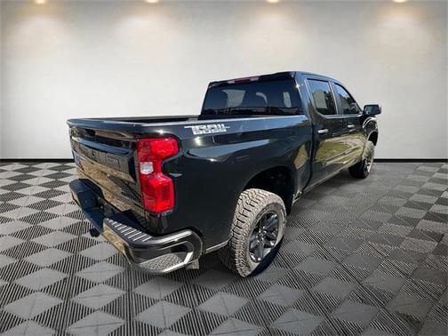 2025 Chevrolet Silverado 1500 Custom Trail Boss