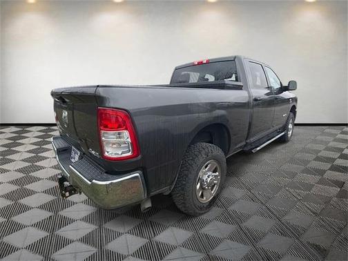 2022 RAM 2500 Big Horn Crew Cab 4x4 6'4' Box