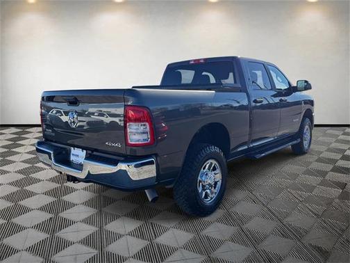 2022 RAM 2500 Big Horn Crew Cab 4x4 6'4' Box