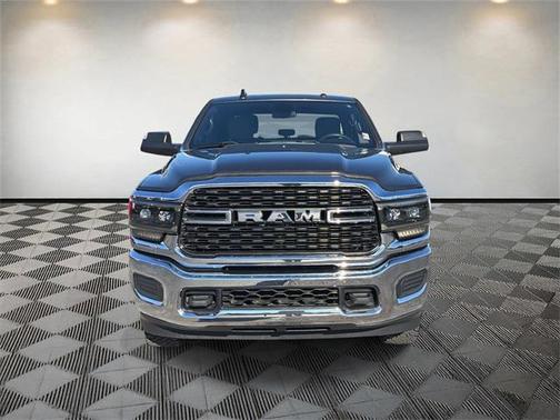 2022 RAM 2500 Big Horn Crew Cab 4x4 6'4' Box