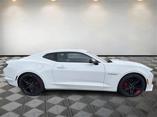 2023 Chevrolet Camaro 2LT