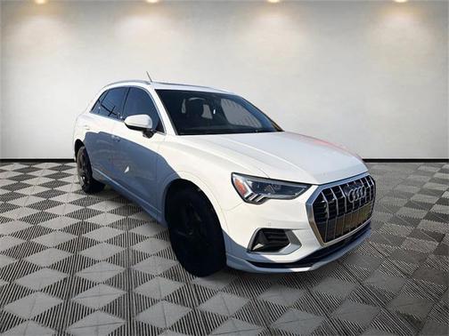 2020 Audi Q3 45 Premium Plus