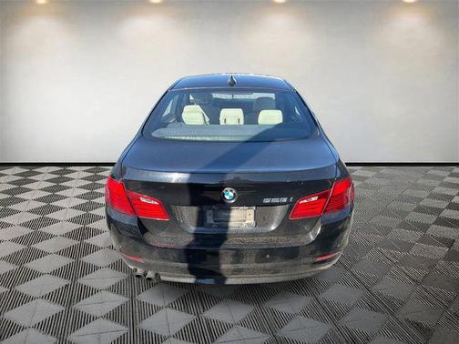 2012 BMW 528 528i