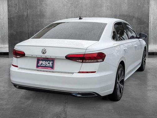2022 Volkswagen Passat 2.0T SE