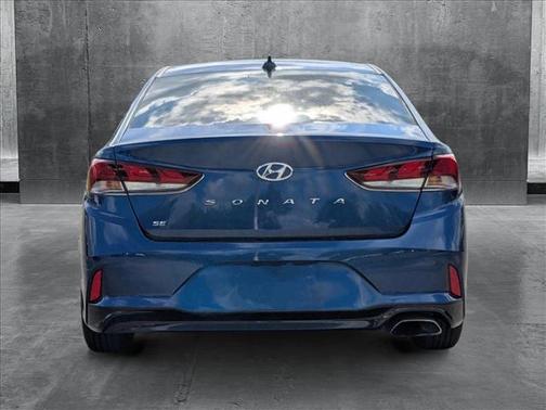 2019 Hyundai SONATA SE