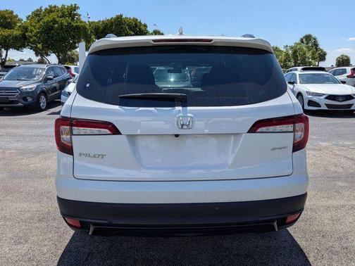 2022 Honda Pilot 2WD Sport