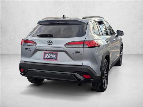 2025 Toyota Corolla Hybrid SE