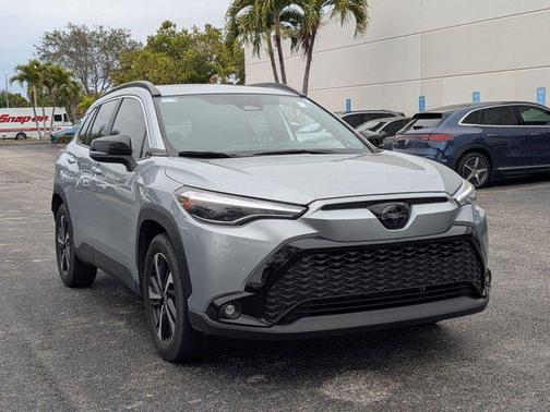 2025 Toyota Corolla Hybrid SE