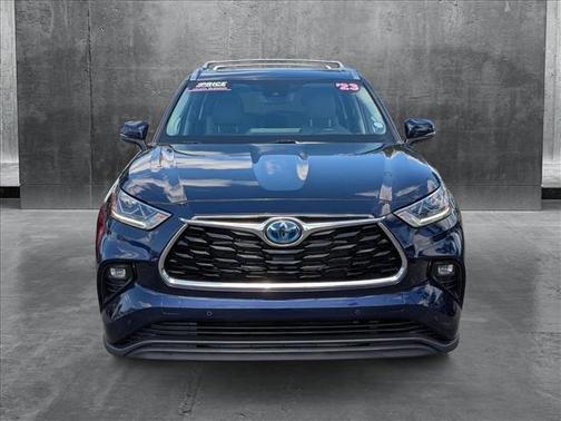 2023 Toyota Highlander Hybrid Limited