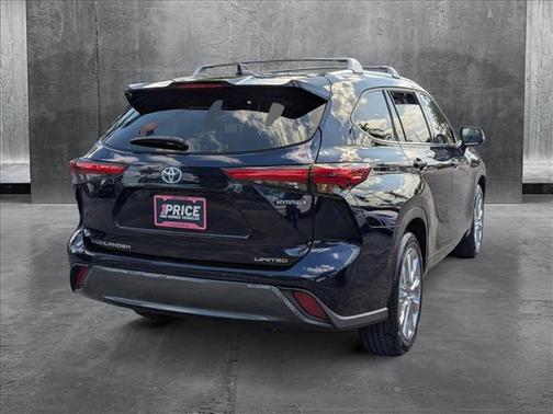 2023 Toyota Highlander Hybrid Limited