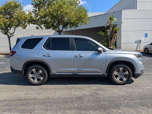 2023 Honda Pilot 2WD EX-L 7 Passenger