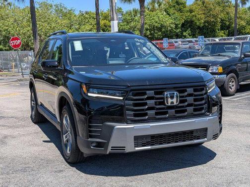 Crystal Black Pearl 2026 Honda Pilot EX-L