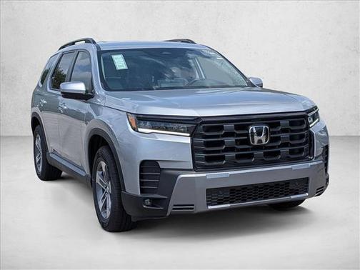 Solar Silver Metallic 2026 Honda Pilot EX-L