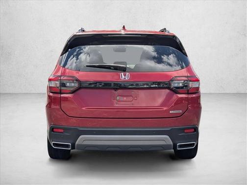 2023 Honda Pilot Touring 8-Passenger
