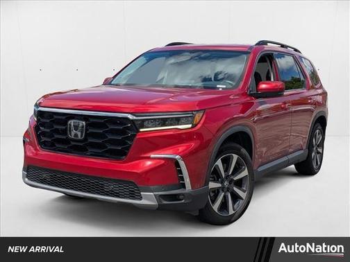 2023 Honda Pilot Touring 8-Passenger