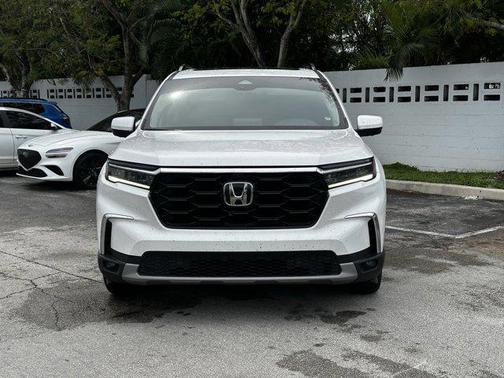 2025 Honda Pilot Elite