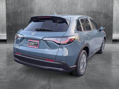 2026 Honda HR-V LX