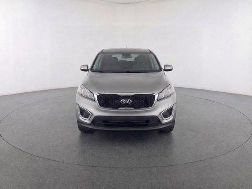 2017 Kia Sorento L