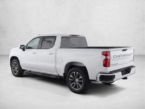 Summit White 2022 Chevrolet Silverado 1500 Custom