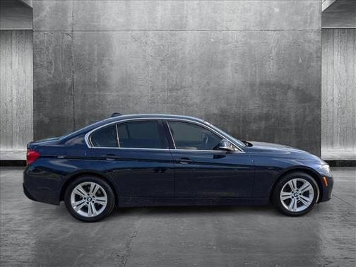 2017 BMW 330 330i