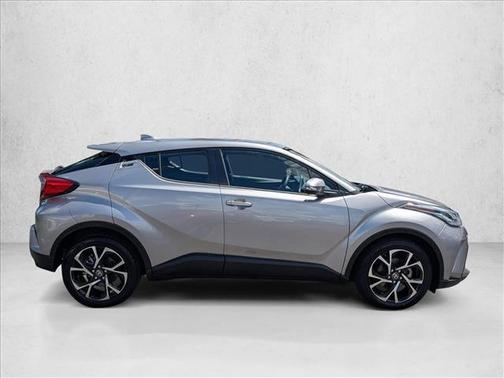 2020 Toyota C-HR LE