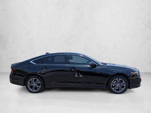Crystal Black Pearl 2023 Honda Accord EX