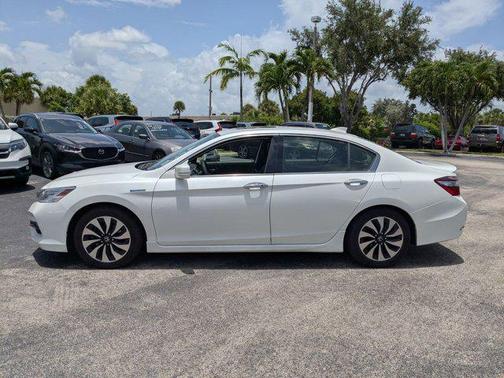 2017 Honda Accord Hybrid Touring