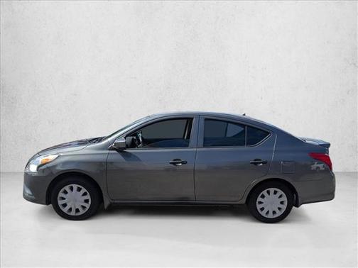 2019 Nissan Versa 1.6 S+