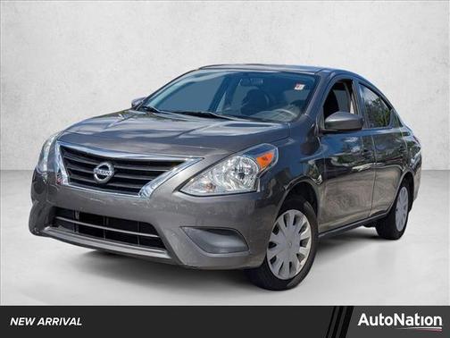 2019 Nissan Versa 1.6 S+