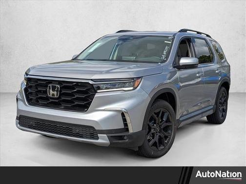 2025 Honda Pilot Touring 8-Passenger