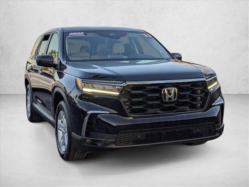 2023 Honda Pilot 2WD LX