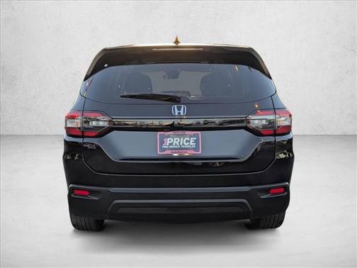 2023 Honda Pilot 2WD LX