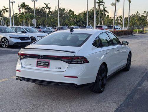 2025 Honda Accord Hybrid Base