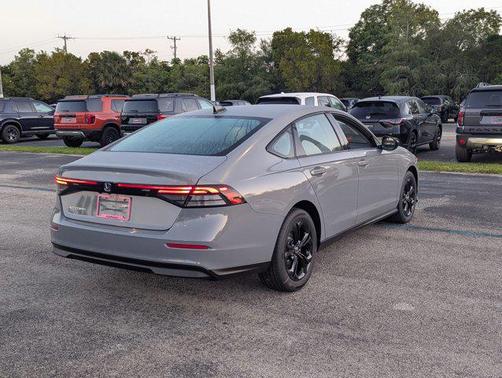 2025 Honda Accord Sport SE 1.5T