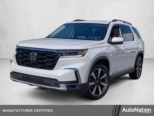 2023 Honda Pilot Touring 8-Passenger