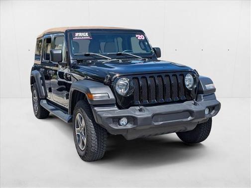 2020 Jeep Wrangler Unlimited Black and Tan 4X4