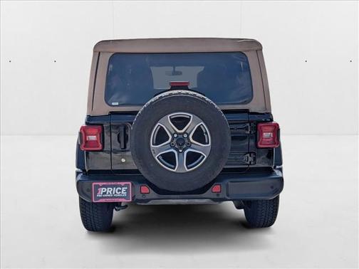 2020 Jeep Wrangler Unlimited Black and Tan 4X4